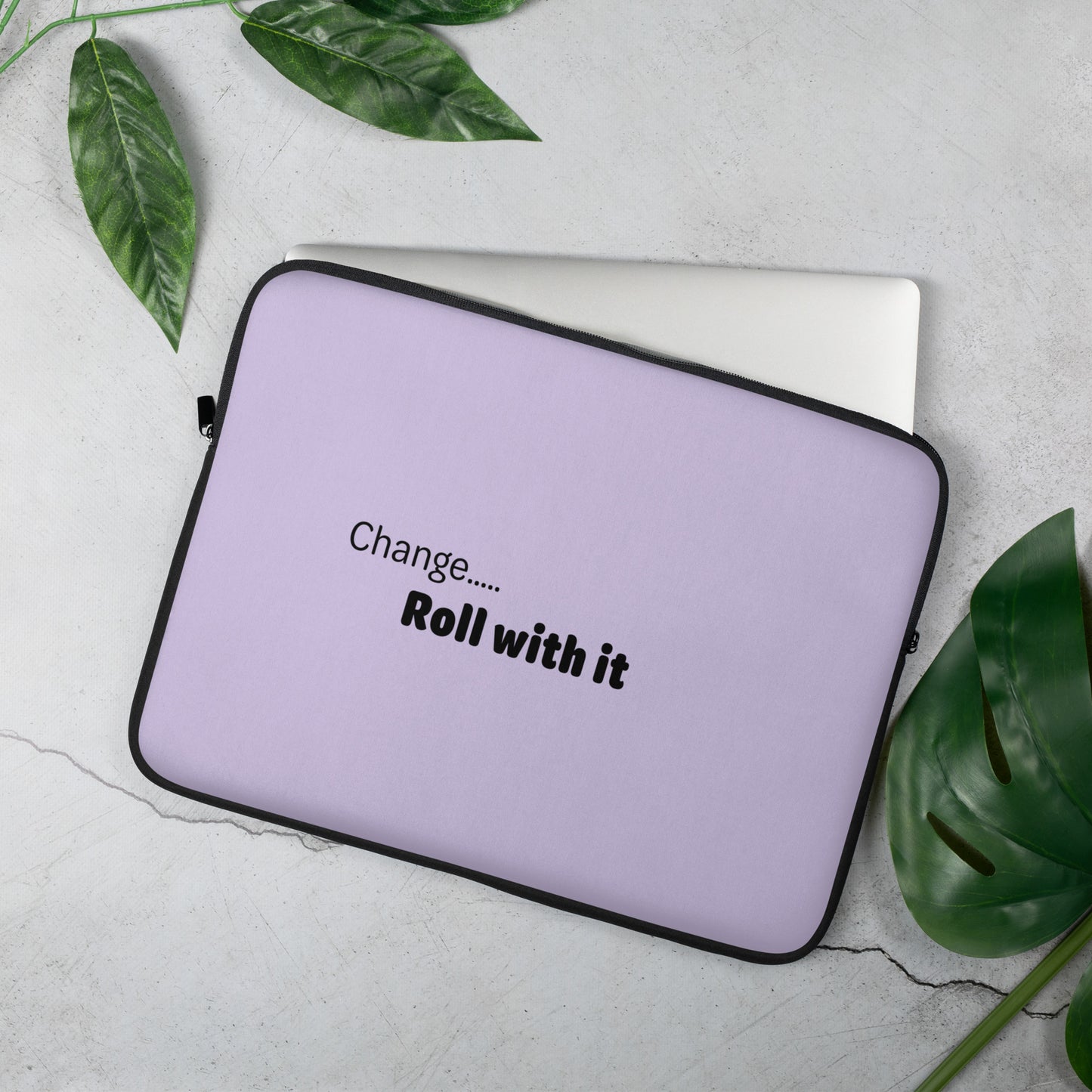 Change roll with it - Black/Lavender - Laptop Sleeve